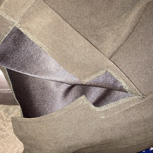 Dark olive green suede dress - Picture 3 of 6